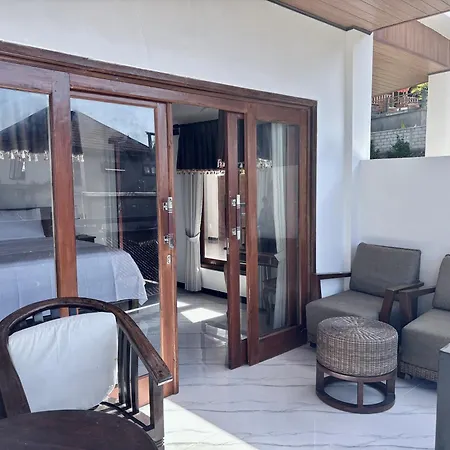 Rumah Wayans Lipah