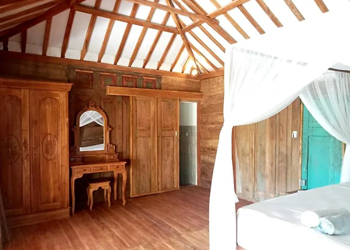 Rumah Wayans Lipah Bed & Breakfast 2*