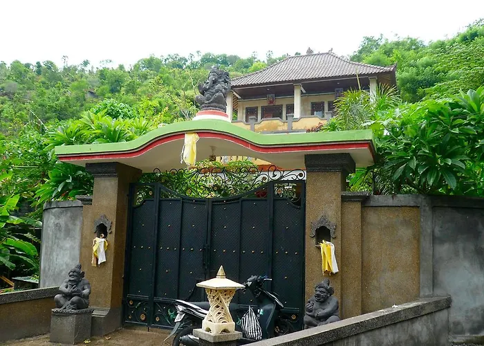 Rumah Wayans Lipah Bed & Breakfast 2*
