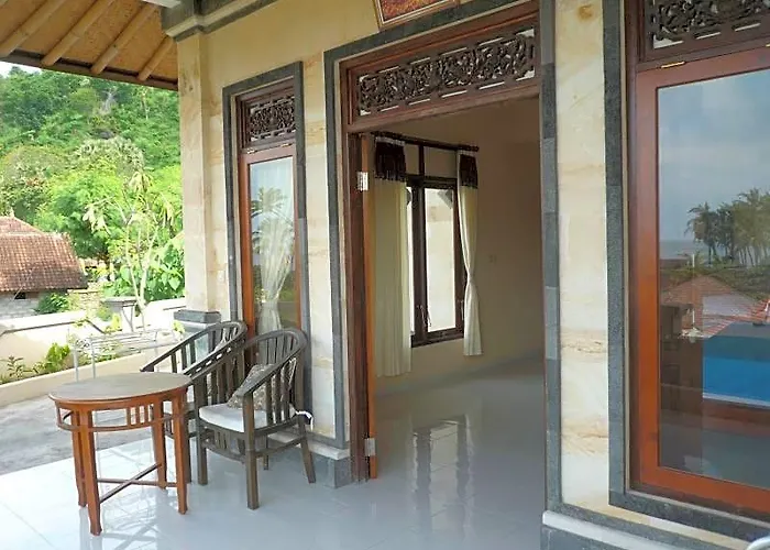Rumah Wayans Lipah Bed & Breakfast