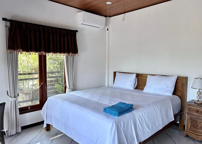 Rumah Wayans Lipah Bed & Breakfast 2*